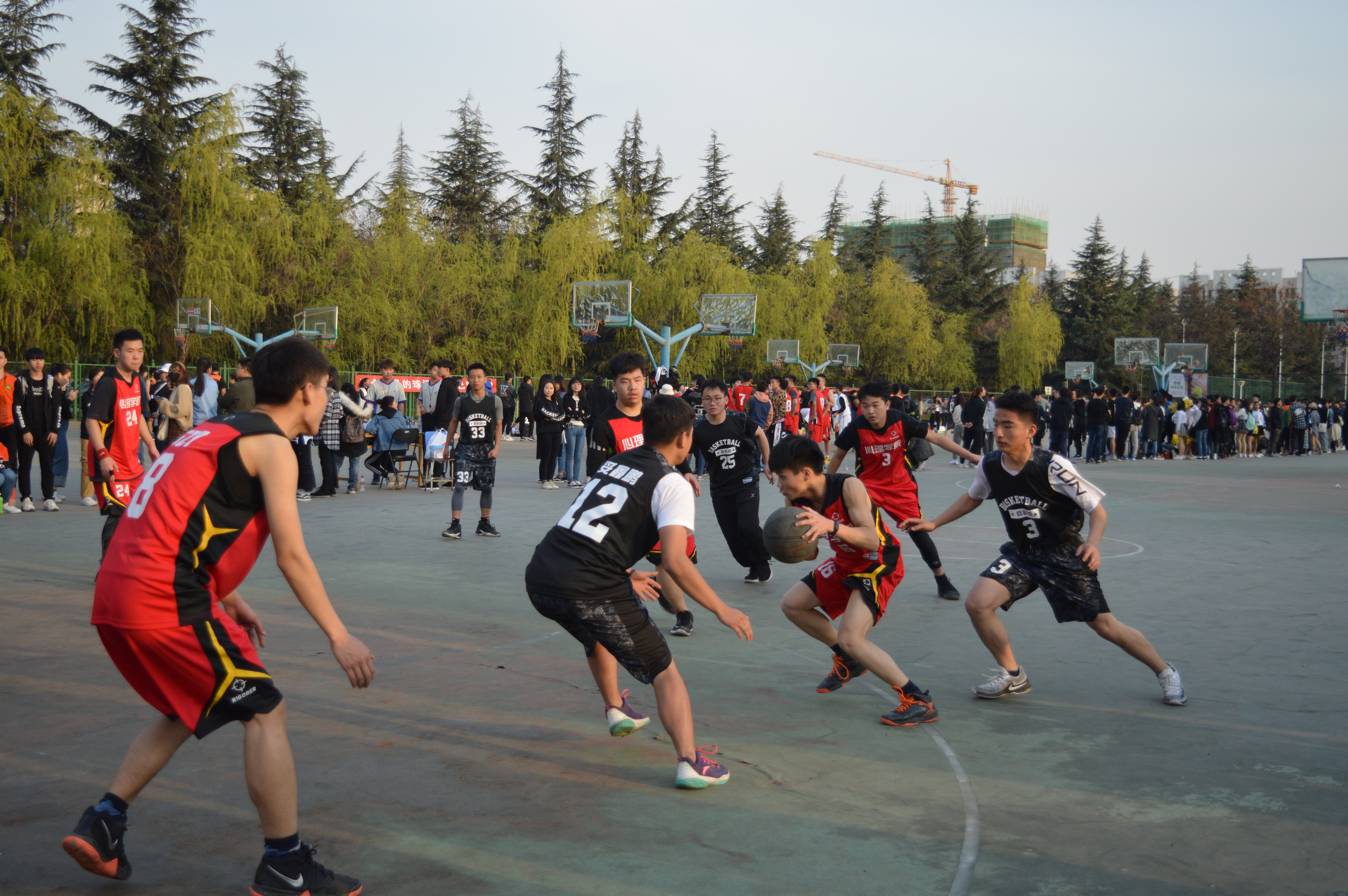 校团委,体育学院,校学生会以及校研究生会主办的2019年陕西师范大学